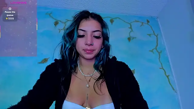 SaturnooStonee online show from February 16, 2026, 2:18 am