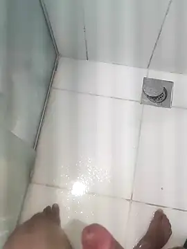 GoianoXD online show from January 3, 2025, 11:44 pm