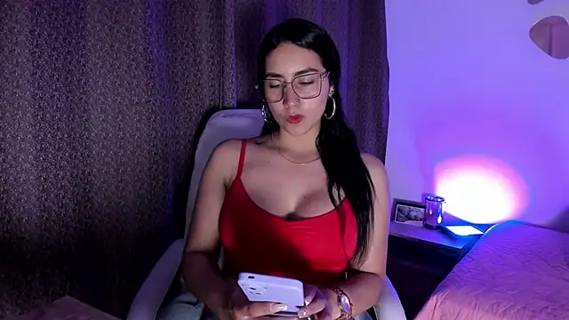 ValentinaaF online show from September 9, 2025, 12:05 pm