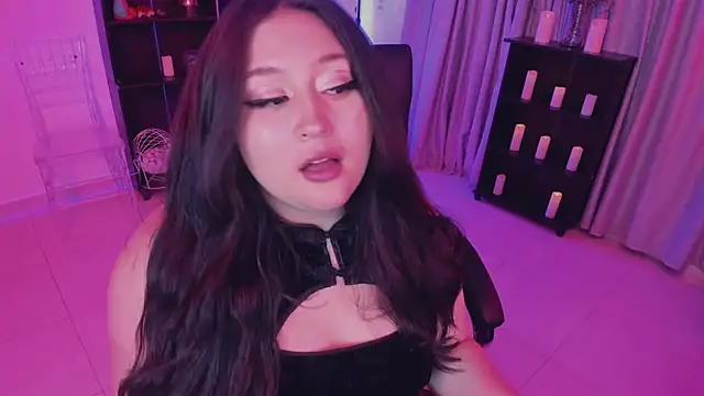 Lena sweetx online show from March 15, 2025, 2:03 am