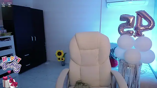 ana milf online show from January 12, 2025, 10:45 am