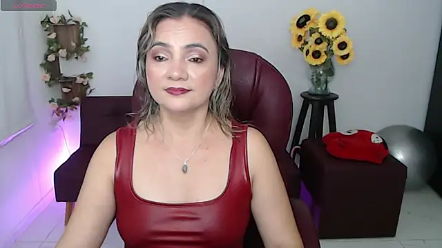 ana milf online show from April 15, 2026, 12:45 pm
