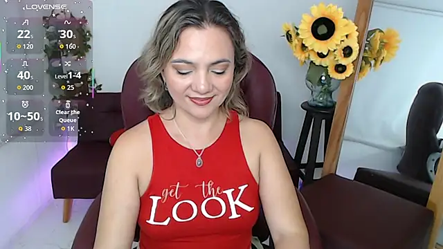 Snapshot of ana_milf chatting on July 28, 2026, 3:21 pm ana milf online show from July 28, 2026, 3:21 pm