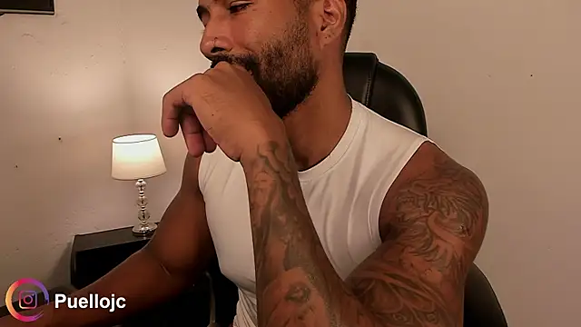 Snapshot of Xander_Str0ng chatting on April 25, 2026, 12:30 pm Xander Str0ng online show from April 25, 2026, 12:30 pm