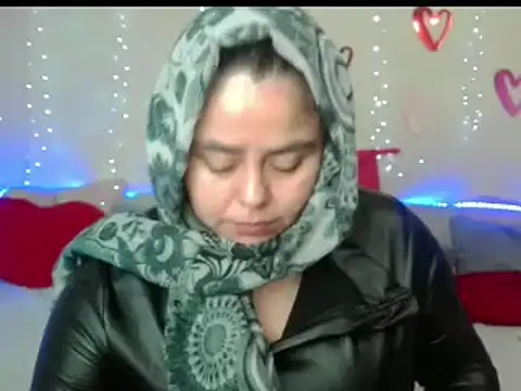 celestehot707rs online show from February 21, 2025, 2:27 pm