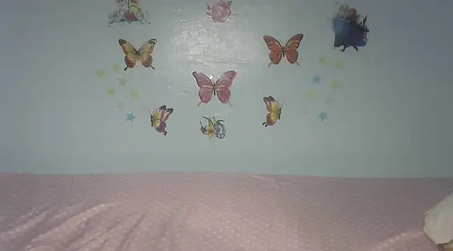 Snapshot of laetitia_ chatting on February 28, 2025, 8:28 pm laetitia online show from February 28, 2025, 8:28 pm
