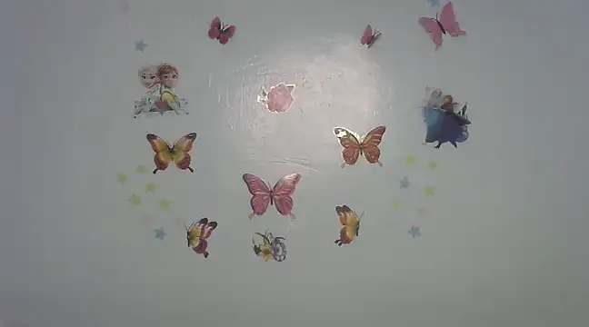Snapshot of laetitia_ chatting on March 4, 2025, 2:17 am laetitia online show from March 4, 2025, 2:17 am
