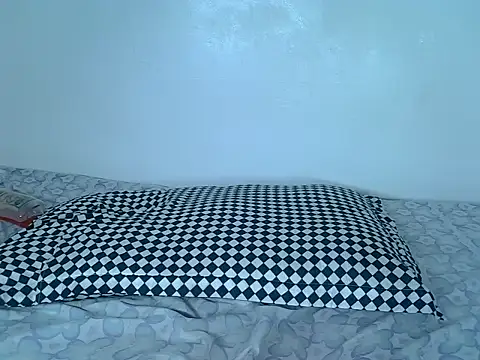 Snapshot of laetitia_ chatting on October 18, 2025, 1:08 am laetitia online show from October 18, 2025, 1:08 am