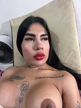 saragill323 online show from January 24, 2025, 12:52 am