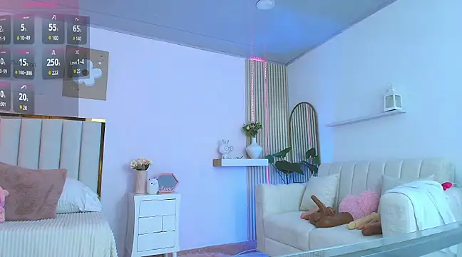 Cristall Bunny online show from February 17, 2025, 12:32 am