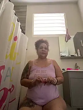 Snapshot of ladycreamypr2 chatting on February 23, 2026, 6:16 pm ladycreamypr2 online show from February 23, 2026, 6:16 pm