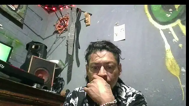 xhangodelictech online show from December 17, 2025, 11:55 pm