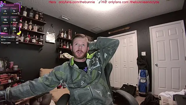 chillinthemosttt online show from November 4, 2025, 3:05 am