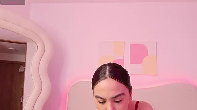 innocentlady  online show from September 29, 2025, 1:49 pm