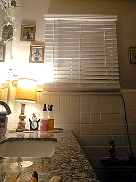 LongandEasy77 online show from December 20, 2025, 10:11 am