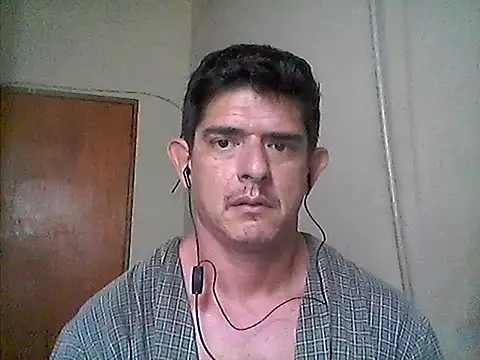 Marobronco online show from November 30, 2025, 2:43 pm