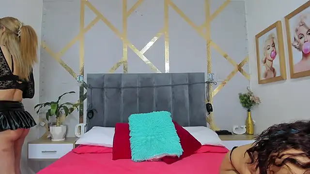 Snapshot of Danna_Reyees chatting on November 22, 2025, 11:53 am Danna Reyees online show from November 22, 2025, 11:53 am