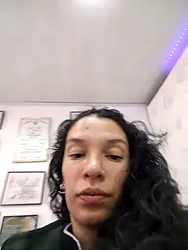 Snapshot of rebekka_simpson chatting on February 22, 2025, 4:40 pm rebekka simpson online show from February 22, 2025, 4:40 pm