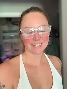 Snapshot of Blaze_Baby chatting on July 29, 2026, 5:22 pm Blaze Baby online show from July 29, 2026, 5:22 pm