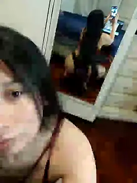 Snapshot of Bigyummmzul chatting on December 28, 2024, 12:36 am Bigyummmzul online show from December 28, 2024, 12:36 am