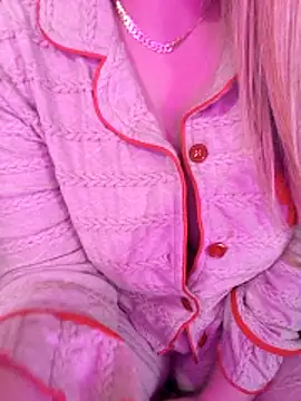 Snapshot of Afnane___charmouta chatting on November 18, 2025, 4:00 pm Afnane charmouta online show from November 18, 2025, 4:00 pm