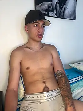 Snapshot of santiago_sosa24 chatting on May 20, 2026, 3:40 pm santiago sosa24 online show from May 20, 2026, 3:40 pm