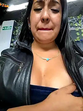 Bella keny online show from February 8, 2025, 8:10 pm