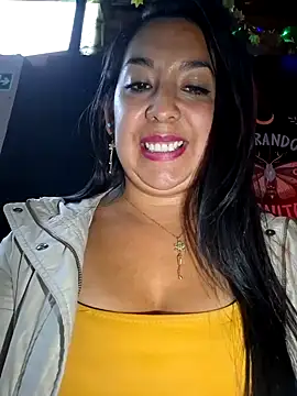 Bella keny online show from February 11, 2025, 10:39 pm