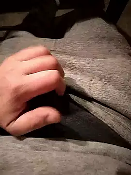 Snapshot of A_man_in_public chatting on February 21, 2026, 6:31 pm A man in public online show from February 21, 2026, 6:31 pm