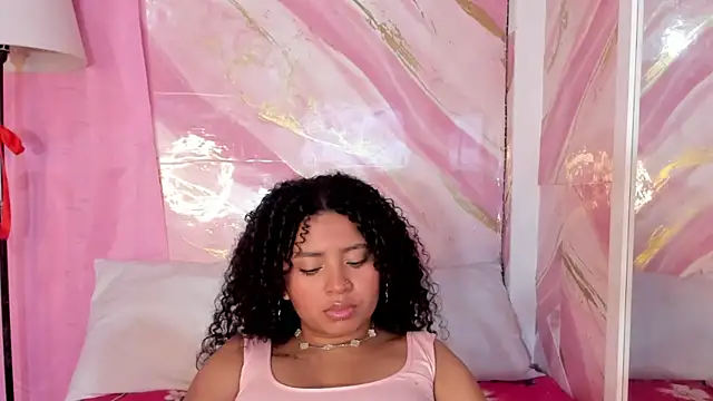 JessyZoe online show from November 18, 2025, 3:16 pm