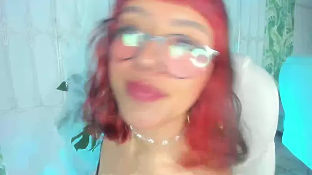 cute hollywood online show from October 15, 2025, 12:27 pm