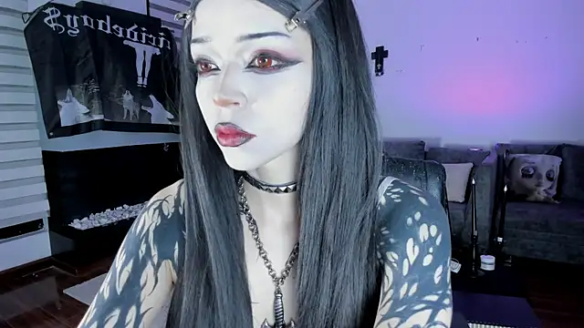 SophieHill gh online show from April 13, 2026, 7:14 am