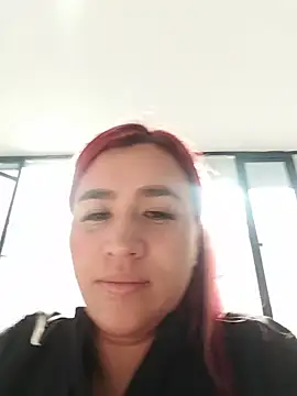 Snapshot of EmaGw chatting on December 20, 2025, 8:27 pm EmaGw online show from December 20, 2025, 8:27 pm