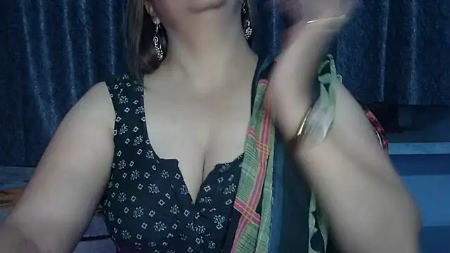 Kajal G online show from February 4, 2025, 1:56 am