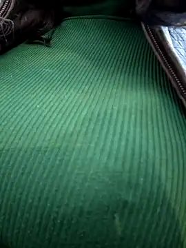 Genevieve143 online show from November 27, 2025, 10:01 pm