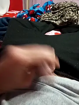 Snapshot of Din0071 chatting on September 23, 2025, 8:06 am Din0071 online show from September 23, 2025, 8:06 am