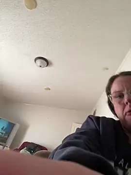 velvetta  online show from January 9, 2025, 1:45 pm