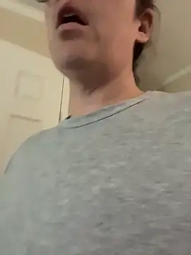 velvetta  online show from November 24, 2025, 5:45 pm