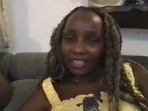 Snapshot of Your-highnes chatting on October 8, 2025, 2:36 pm Your-highnes online show from October 8, 2025, 2:36 pm