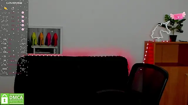 Snapshot of annakillianox chatting on February 21, 2025, 12:39 pm annakillianox online show from February 21, 2025, 12:39 pm