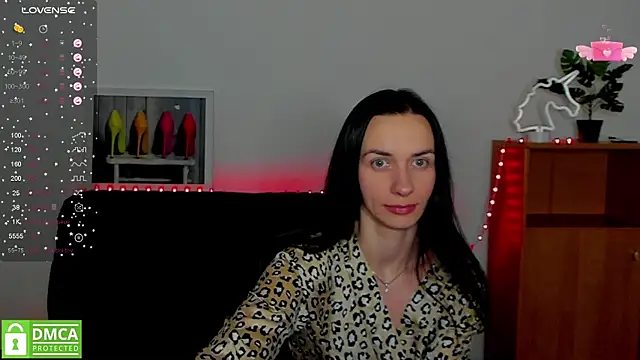 annakillianox online show from February 21, 2025, 3:43 pm