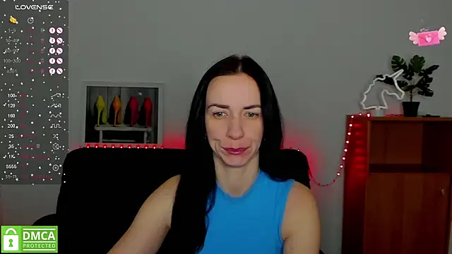 annakillianox online show from March 3, 2025, 6:26 am