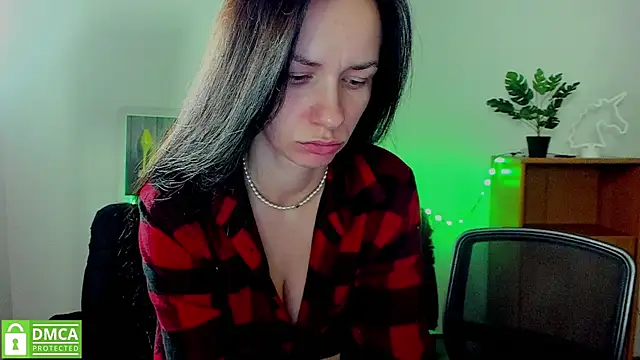 Snapshot of annakillianox chatting on November 12, 2025, 6:25 am annakillianox online show from November 12, 2025, 6:25 am