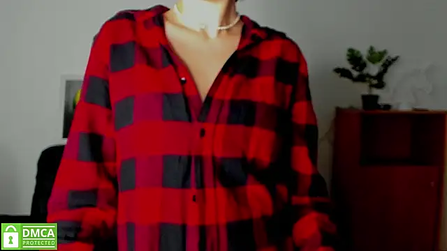 Snapshot of annakillianox chatting on December 2, 2025, 6:30 am annakillianox online show from December 2, 2025, 6:30 am