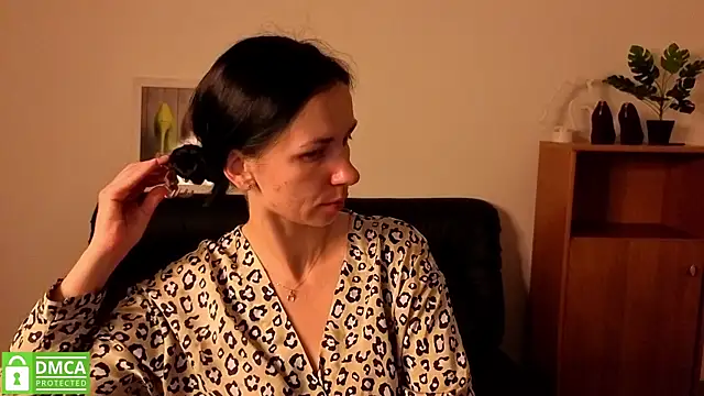 annakillianox online show from July 9, 2026, 5:22 am