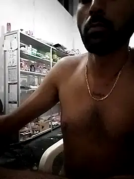 Heman100492 online show from February 3, 2025, 5:35 pm