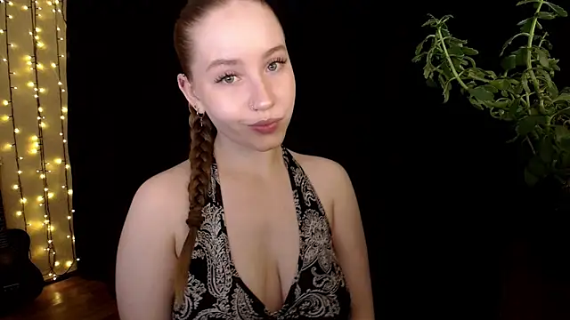 SindiWatsoon online show from October 19, 2025, 11:22 am