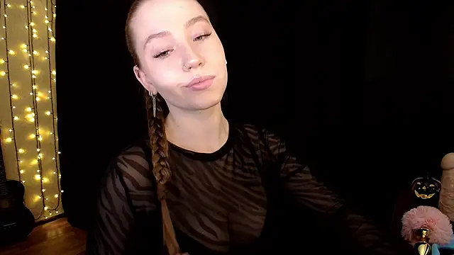 SindiWatsoon online show from October 31, 2025, 12:28 pm