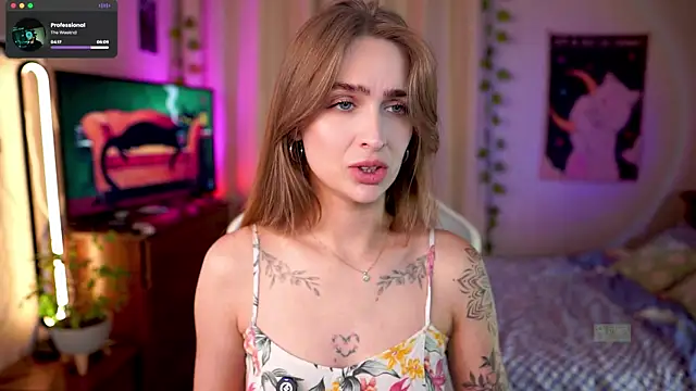 Snapshot of Kamila_icee chatting on July 25, 2026, 8:28 pm Kamila icee online show from July 25, 2026, 8:28 pm