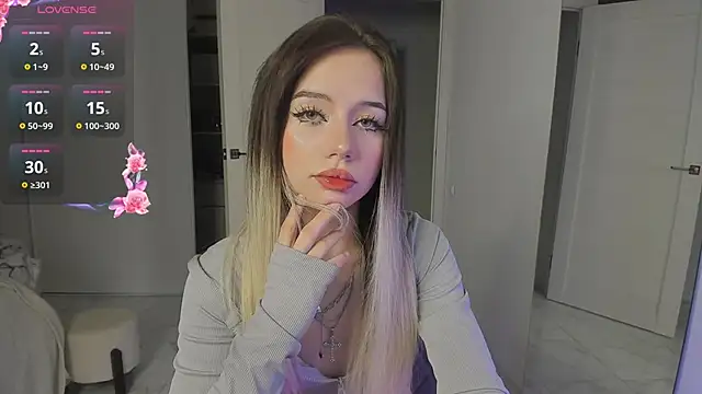 KellyBarton online show from January 18, 2025, 5:37 pm